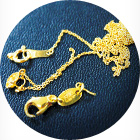 切れたネックレス