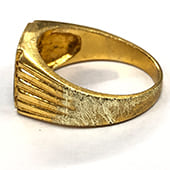 目立つキズがある