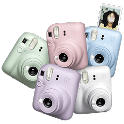 インスタントカメラ