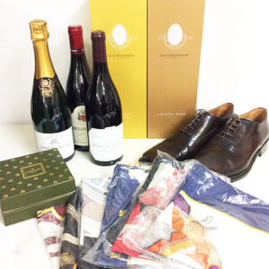 神奈川県横浜市のお客様から酒・スカーフなど16点102,600円でお買取りしました。