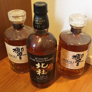 東京都荒川区のお客様からお酒3本31,000円でお買取りしました。