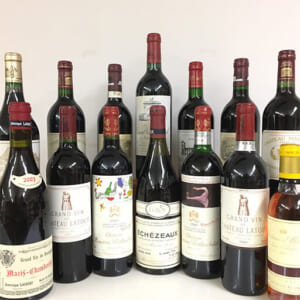 東京都新宿区のお客様からお酒24本800,000円でお買取りしました。