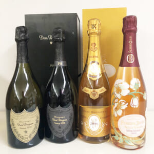東京都港区のお客様から酒4本141,000円でお買取りしました。