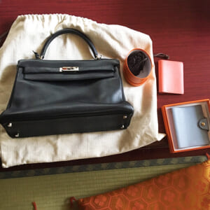 埼玉県上尾市のお客様からバッグ・小物4点420,000円でお買取りしました。