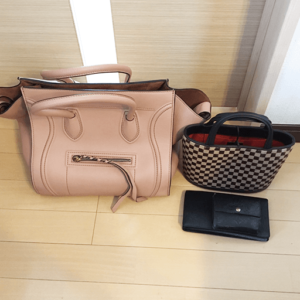 千葉県柏市のお客様からバッグ・財布5点100,000円でお買取りしました。