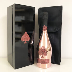 神奈川県横浜市のお客様から酒1本34,000円でお買取りしました。