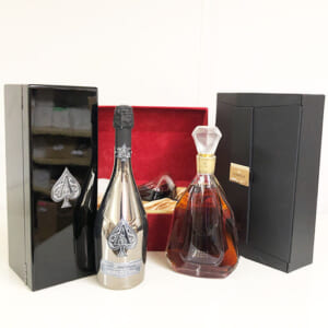 東京都新宿区のお客様から酒7本595,000円でお買取りしました。