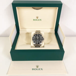 神奈川県横浜市のお客様から時計1点1,330,000円でお買取りしました。