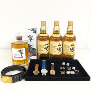 東京都多摩市のお客様から時計・ジュエリー・服飾小物・酒26点2,150,000円でお買取りしました。