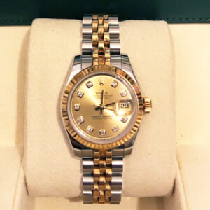 埼玉県川口市のお客様から時計1点830,000円でお買取りしました。