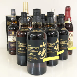 東京都中央区のお客様から酒11本930,000円でお買取りしました。