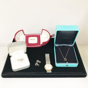 埼玉県朝霞市のお客様からジュエリー・腕時計34点509,080円でお買取りしました。