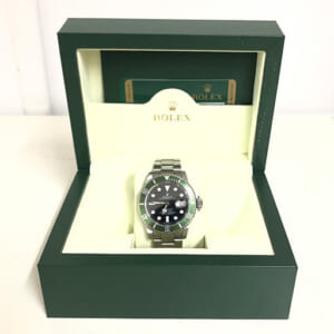 東京都板橋区のお客様から腕時計1点1,750,000円でお買取りしました。