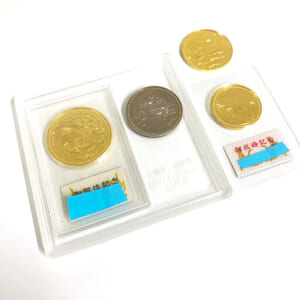 神奈川県横浜市のお客様から記念金貨3点657,500円でお買取りしました。