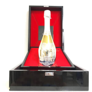 東京都世田谷区のお客様から酒4本113,290円でお買取りしました。