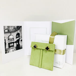 千葉県浦安市のお客様からジュエリー1点455,000円でお買取りしました。