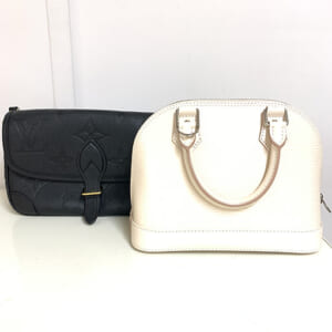 東京都北区のお客様からバッグ2点548,090円でお買取りしました。