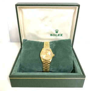 東京都板橋区のお客様から腕時計1点1,000,000円でお買取りしました。