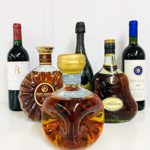 東京都世田谷区のお客様から酒6本203,830円でお買取りしました。