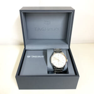 神奈川県横浜市のお客様から腕時計・ジュエリー2点180,000円でお買取りしました。