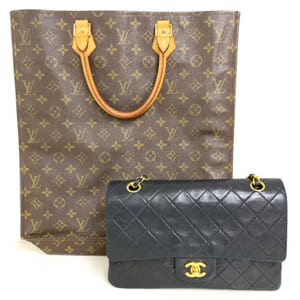 東京都港区のお客様からバッグ2点225,500円でお買取りしました。