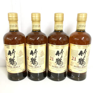 東京都港区のお客様から酒26本580,000円でお買取りしました。