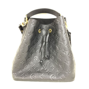 神奈川県川崎市のお客様からバッグ1点230,000円でお買取りしました。