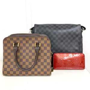 千葉県千葉市のお客様からバッグ・財布8点164,000円でお買取りしました。