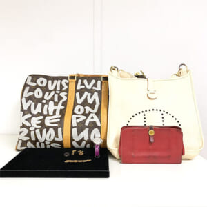 千葉県松戸市のお客様からバッグ・腕時計・ジュエリー10点1,097,200円でお買取りしました。