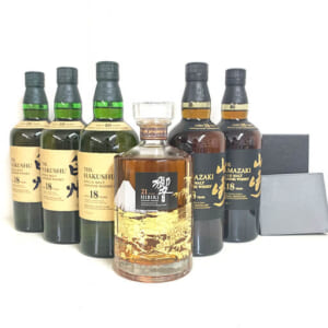 東京都中央区のお客様から酒・財布7点470,303円でお買取りしました。