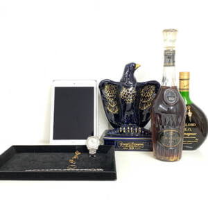 神奈川県川崎市のお客様から腕時計・酒・貴金属・電化製品13点1,126,600円でお買取りしました。