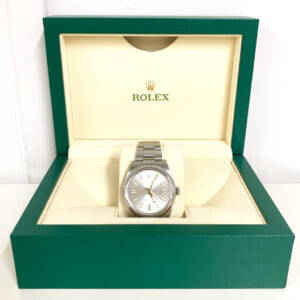 千葉県柏市のお客様から腕時計1点980,000円でお買取りしました。