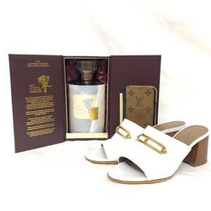 神奈川県海老名市のお客様から酒・靴24点705,000円でお買取りしました。