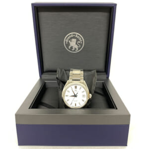 東京都板橋区のお客様から腕時計1点730,000円でお買取りしました。