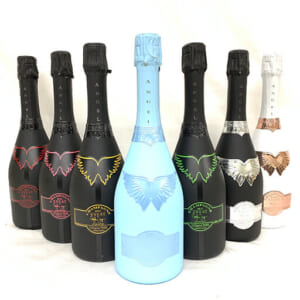 東京都杉並区のお客様から酒12本340,930円でお買取りしました。