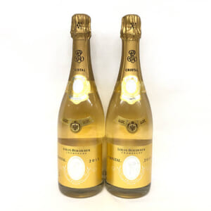 東京都港区のお客様から酒2本57,000円でお買取りしました。